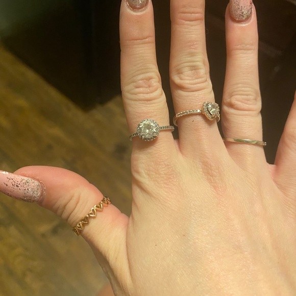 Silver ring - Picture 7 of 7